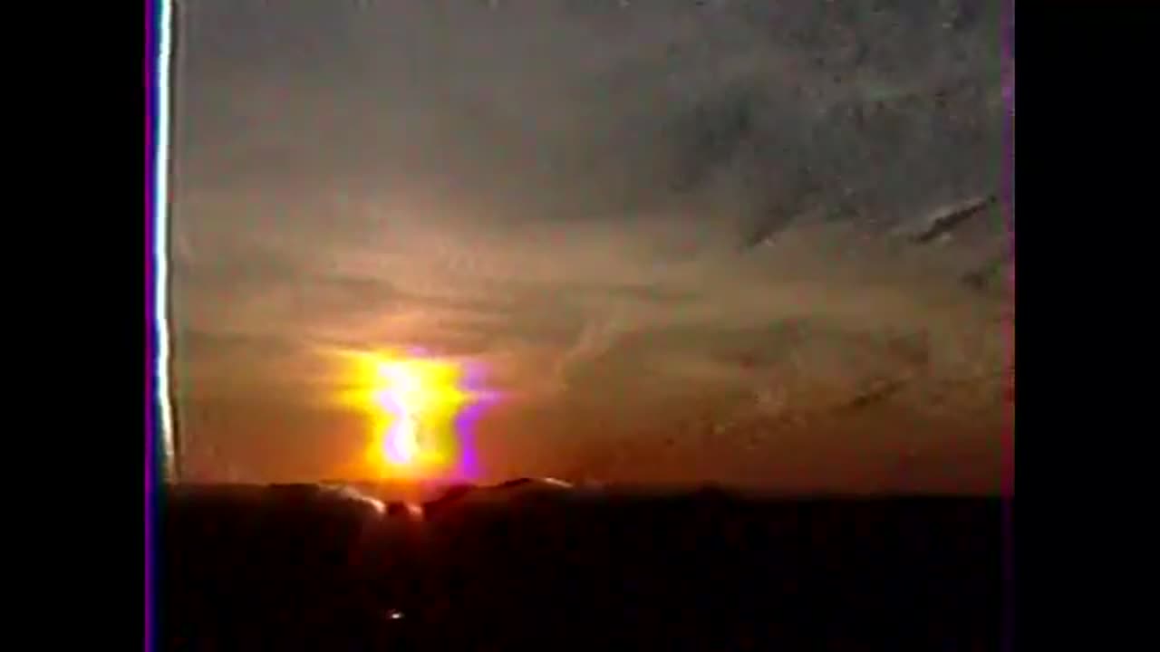 Freq18Hz - Sway (Photon RemixVHS video)