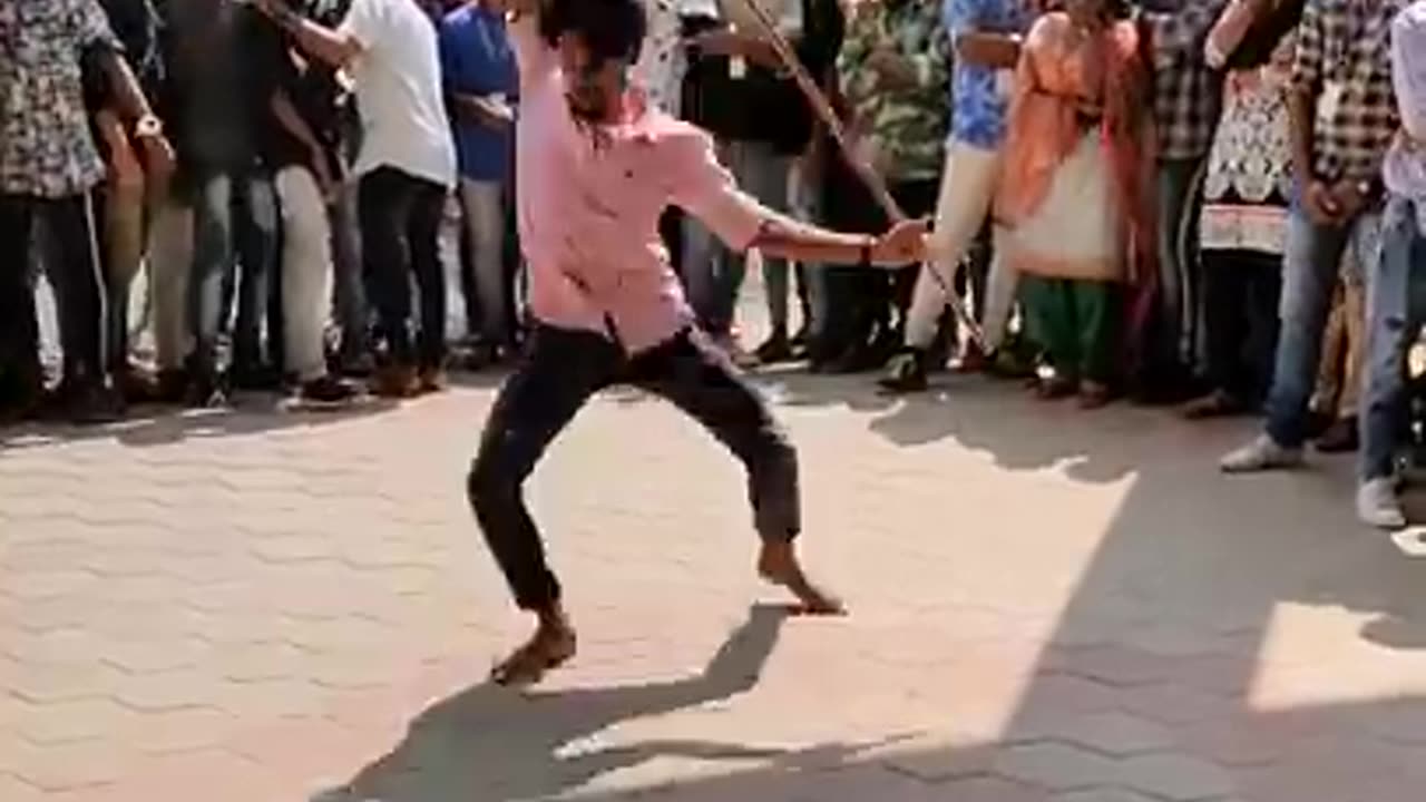 Silambam Flash mob❤️❤️❤️|Hindustan College 🔥|College Culturals 2020 🎊|Chennai 🎉🎉