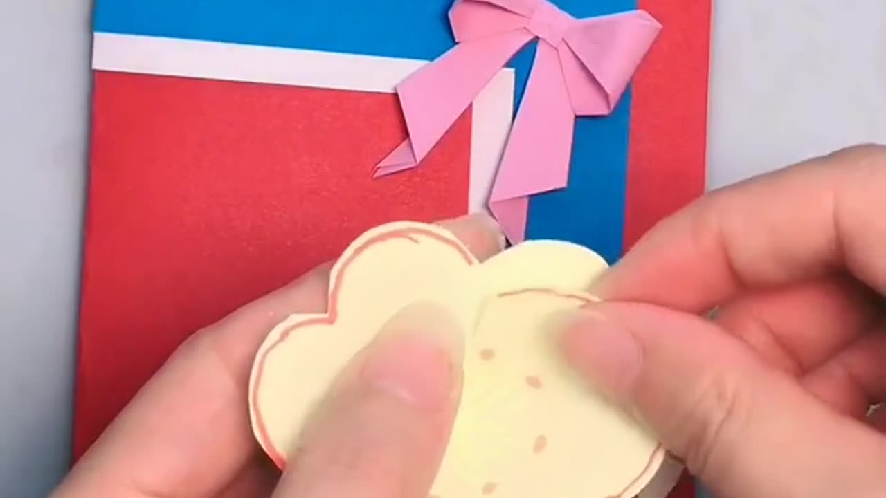 Make a Perfect Paper Craft Greeting Card in Minutes!