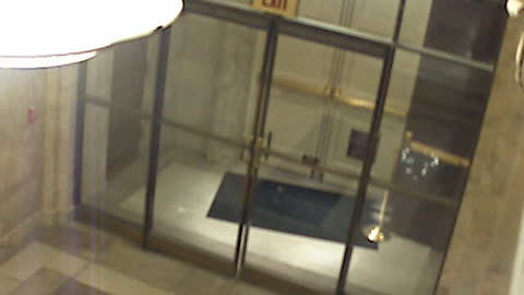 0179USCH01MemorialDoorInterior_2021-01-05_02h51min47s260ms.mp4