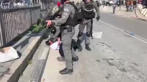 Israeli Police violence against people celebrating "Isra and Mi'raj"