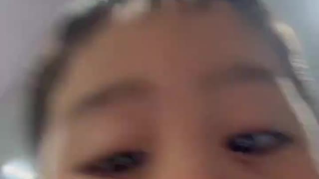 A 4 yrs Old Vlogger (haha so cute)