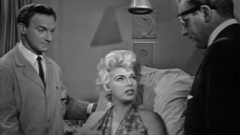 The Twilight Zone S02E17 Twenty Two