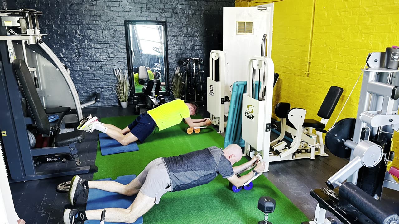 The Runners 🏃♂️ 🏃 and the gym 🏋️🏋️ 🤔🤔🤔🤔