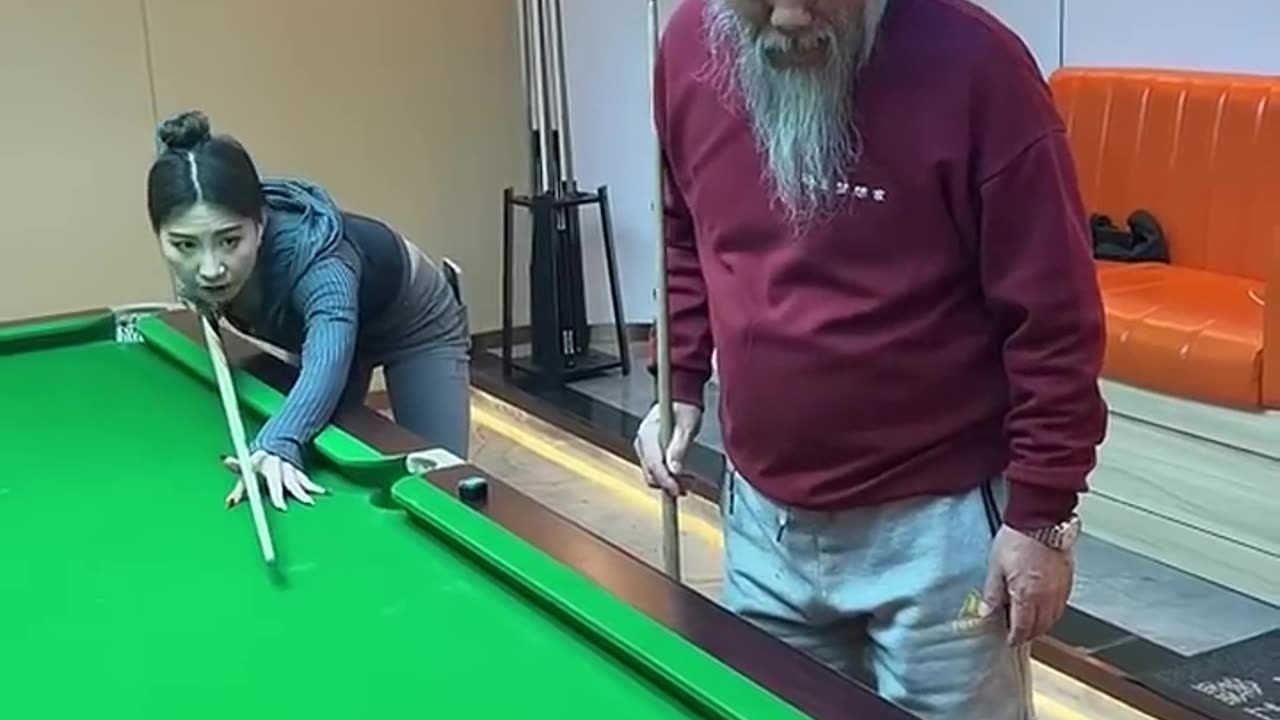 Funny videos billiards millions views 😁😅