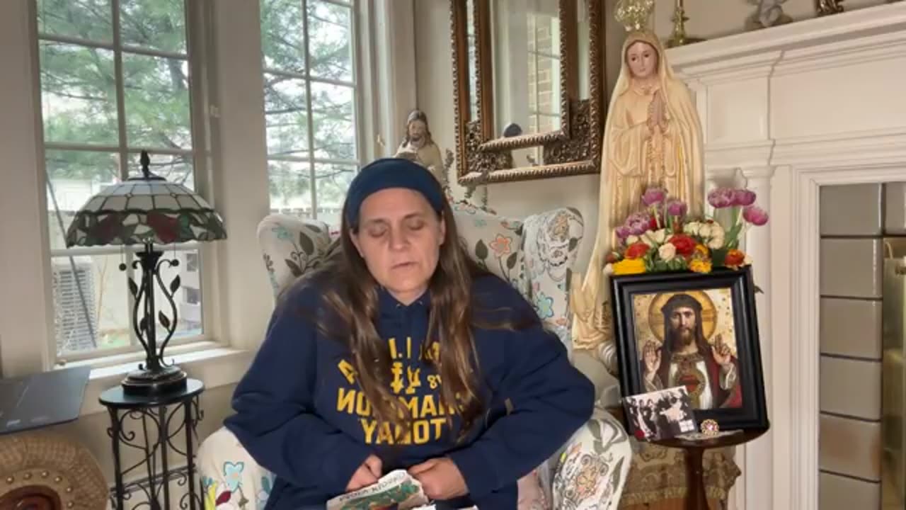 Thursday Rosary for Priests with Mary Kloska - Apr. 11 2024