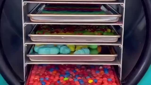 Freeze Drying Gushers! 🤯 Rainbow Results 🌈