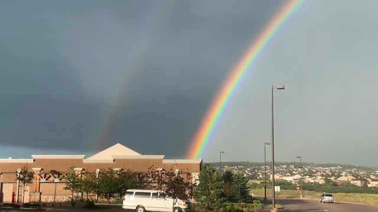 Amazing double band rainbow 🌈