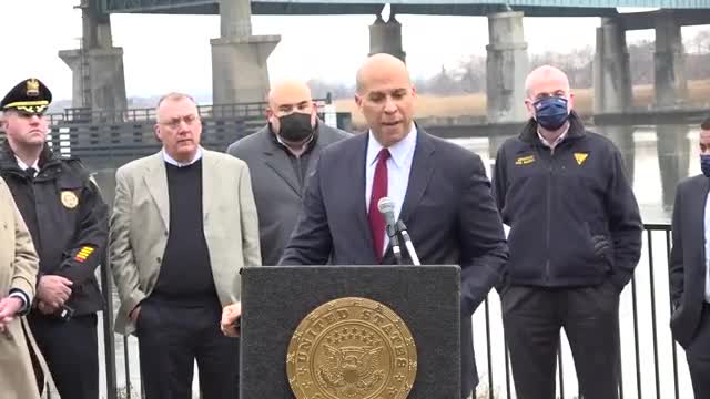 Top New Jersey Democrats Hold Press Event Touting Bipartisan Infrastructure Bill