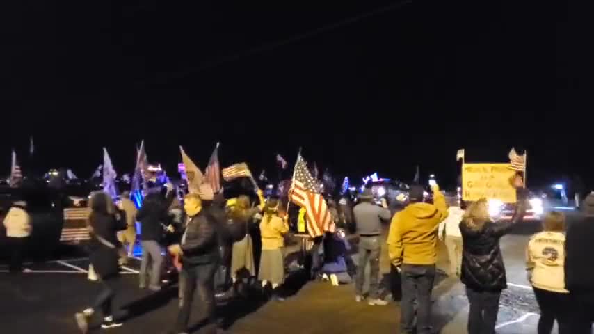 First trucks arrive at tonight's rest stop near Kingman, AZ