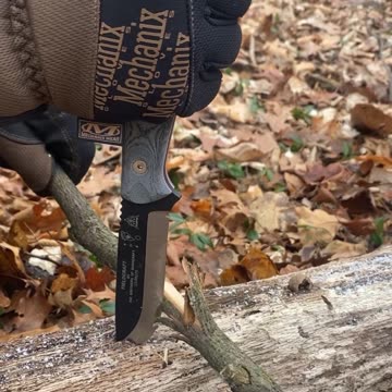 Tops B.O.B. Vs Off Grid Alpha Dog