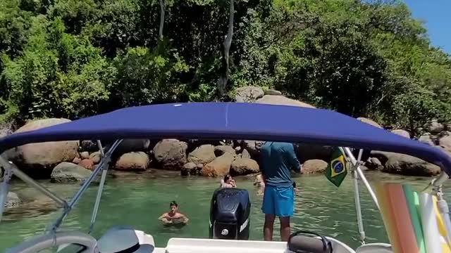 Te convidamos para conhecer esse lugar incrível em Angra dos Reis - Ilha Grande. Com