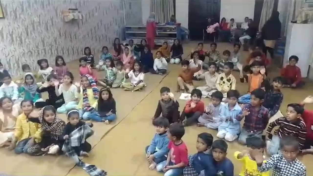 Pakistani children are so grateful for Christian love. 3/14/24