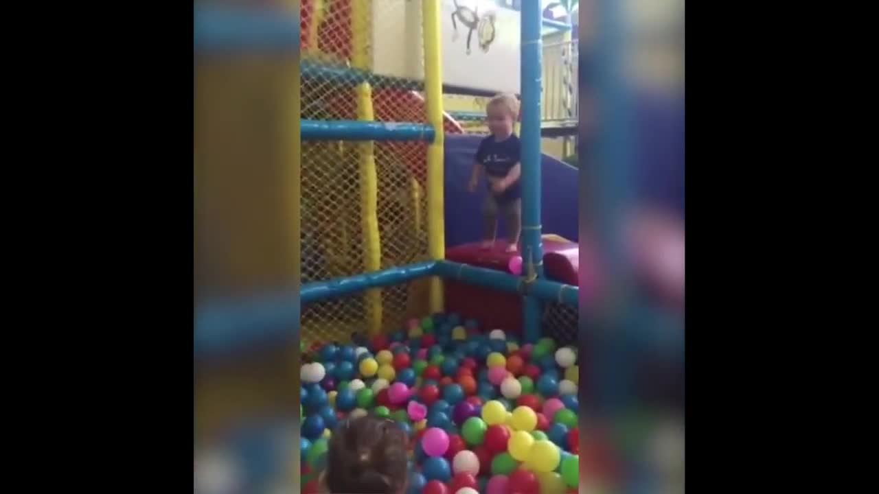 funny Fails videos - Funny Moments - FUNNY