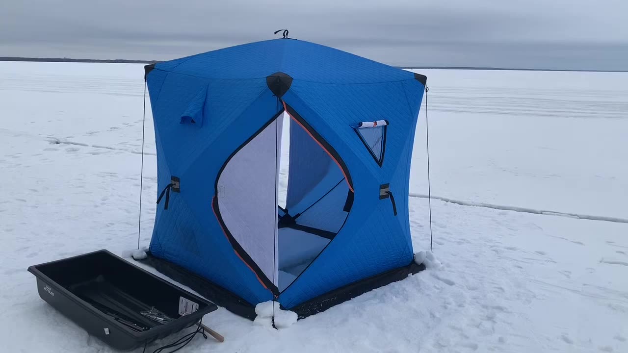 A SNEAK PEEK AT MY PROGRESS WITH BUILDING AN ICE BATHING HUT ON THE LAKE!