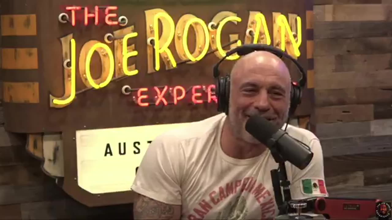 🚨Joe Rogan laughs hysterically when he realizes the Pentagon has never passed an audit: