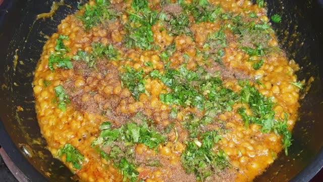 Chanay ki daal Recipe | Chanay ki daal Pakistani | Let's cook with Tayyba