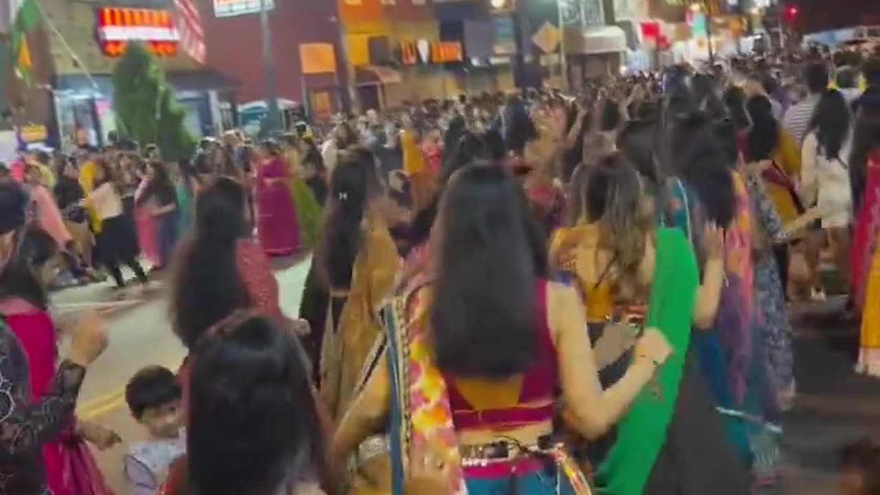 🇨🇦 Canada looks like India 🇮🇳 now.