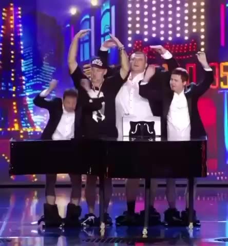 Zelenskyy Plays Piano With his D*ck.