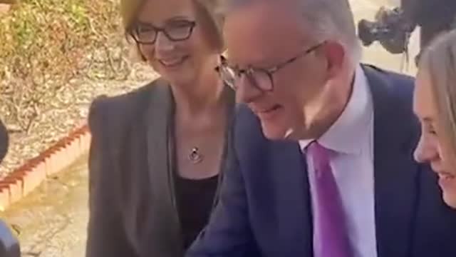 Former PM Julia Gillard is out on the campaign trail with Anthony Albanese