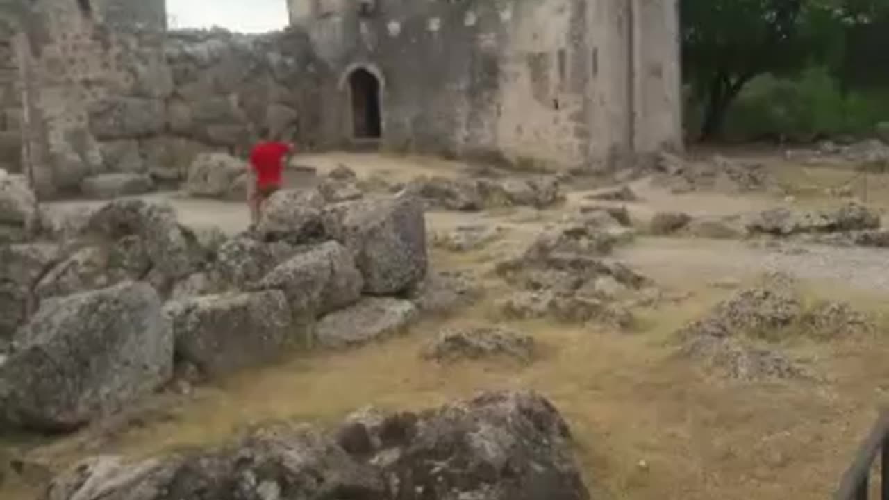 ΣΚΛΗΡΑ ΧΤΥΠΗΜΑΤΑ ΣΤΙΣ ΠΥΛΕΣ ΤΟΥ ΑΔΗ - ΝΕΚΡΟΜΑΝΤΕΙΟ - ΠΗΓΕΣ ΑΧΕΡΟΝΤΑ