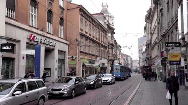 Croatians bemoan post-euro 'wild' price hikes
