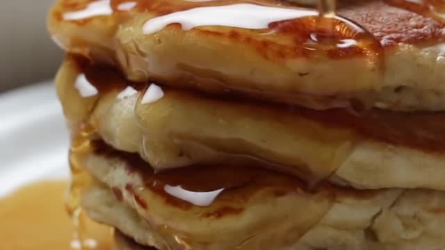 Do you like cakes with honey