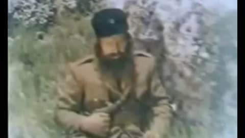 Ο ΒΕΛΟΥΧΙΩΤΗΣ ΚΙΝΑΙΔΟΣ ΠΟΥ ΑΥΤΟΚΤΟΝΗΣΕ