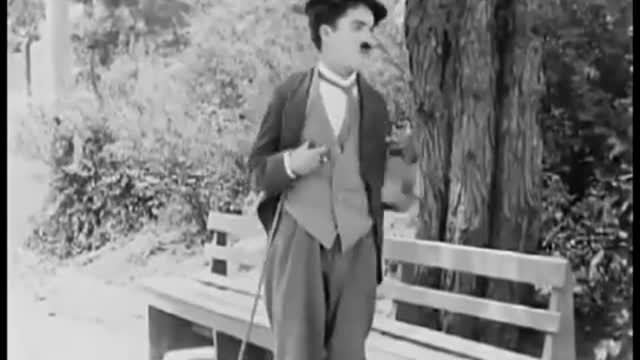 Charlie Chaplin: Those Love Pangs (1914)