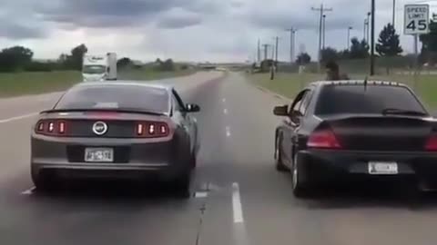 246 Ford MUSTANG VS Mitsubishi LANCER EVO VII