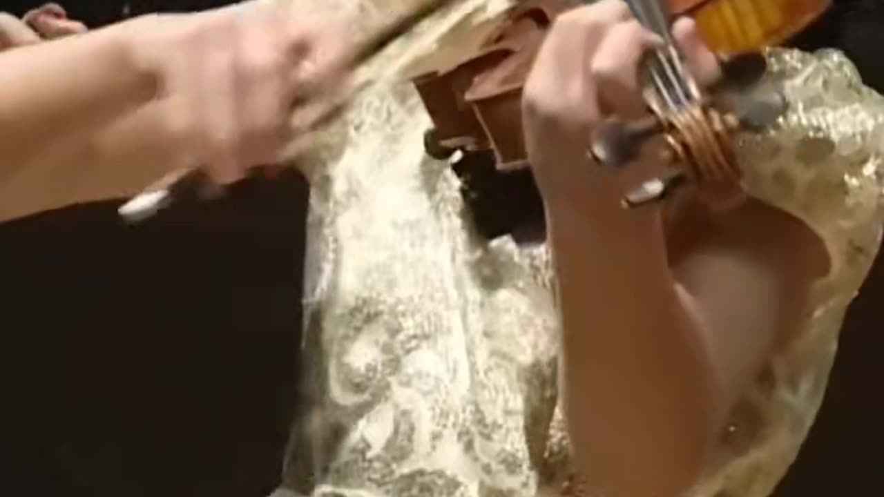 11-Year-Old Chloe Chua performs 'Winter' by A. Vivaldi.