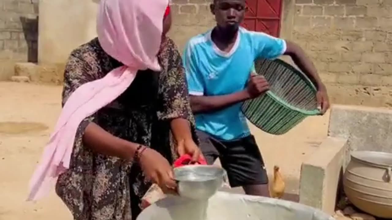 Water theaf funny video entertainment video