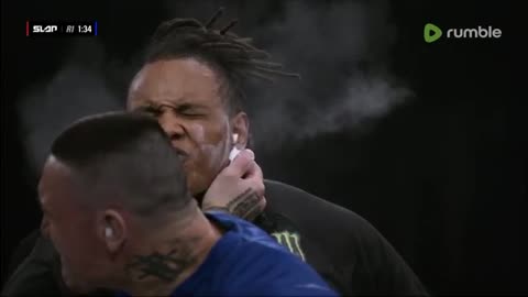 HINTZ VS REVRO FIGHT COMPETITION