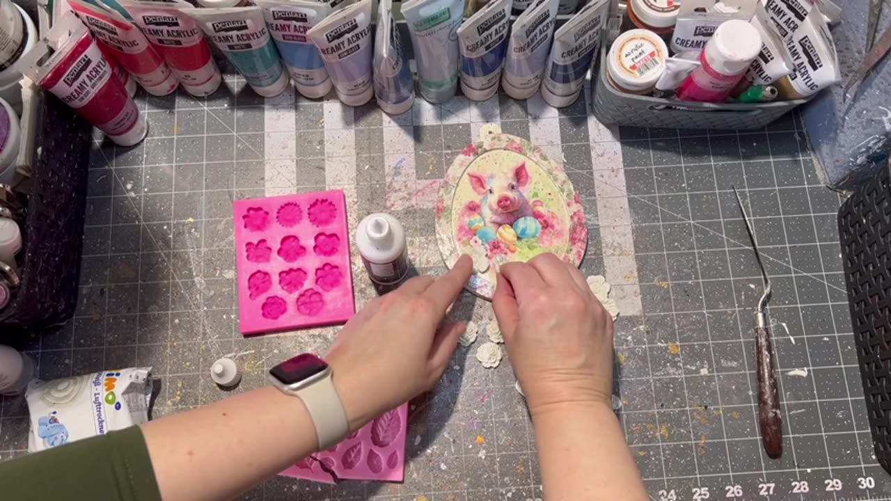 Easter Egg DIY. Cute Piggy Easter Decoration Ideas. Decoupage Tutorial