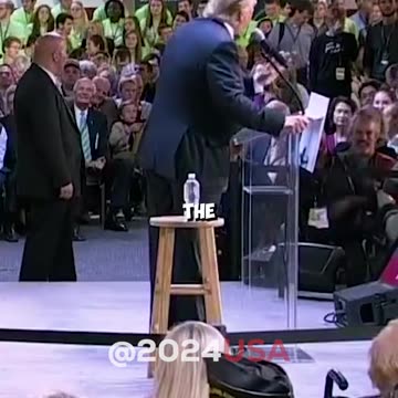 Trump Vs Woke Girl 🗿