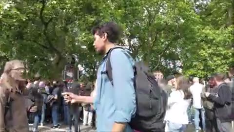 One Hour Walk Around Religious Preachers and Crowds on Speakers Corner