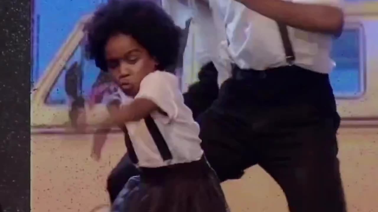 Amazing Dance Display