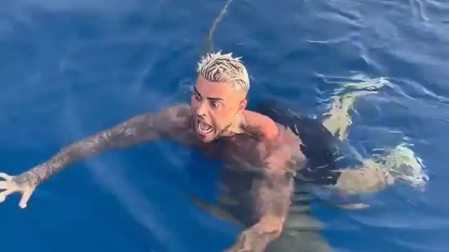 Man nearly attacked by Shark !