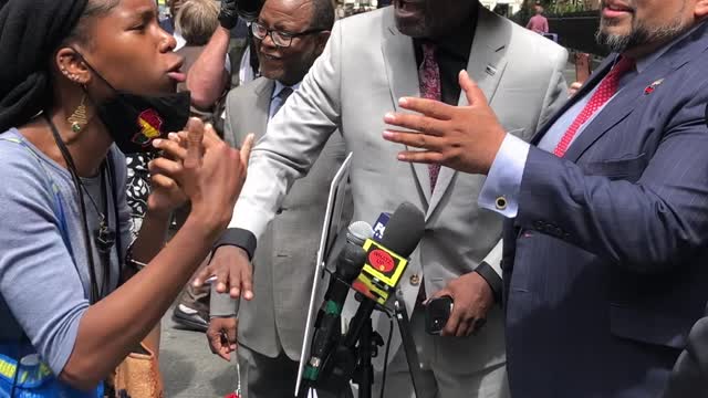 Angry BLM Mob Attacks Black Conservatives In NYC Speaking Out Against Racist Vaccine Passports