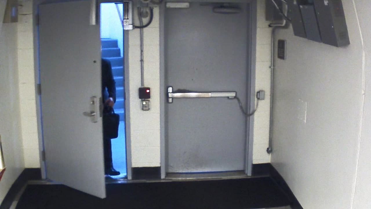 6021EHUGGAScreeningSiteHOBSide_2021-01-06_08h05min34s523ms.mp4