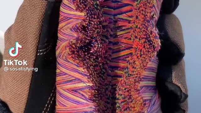 satisfying clip guys