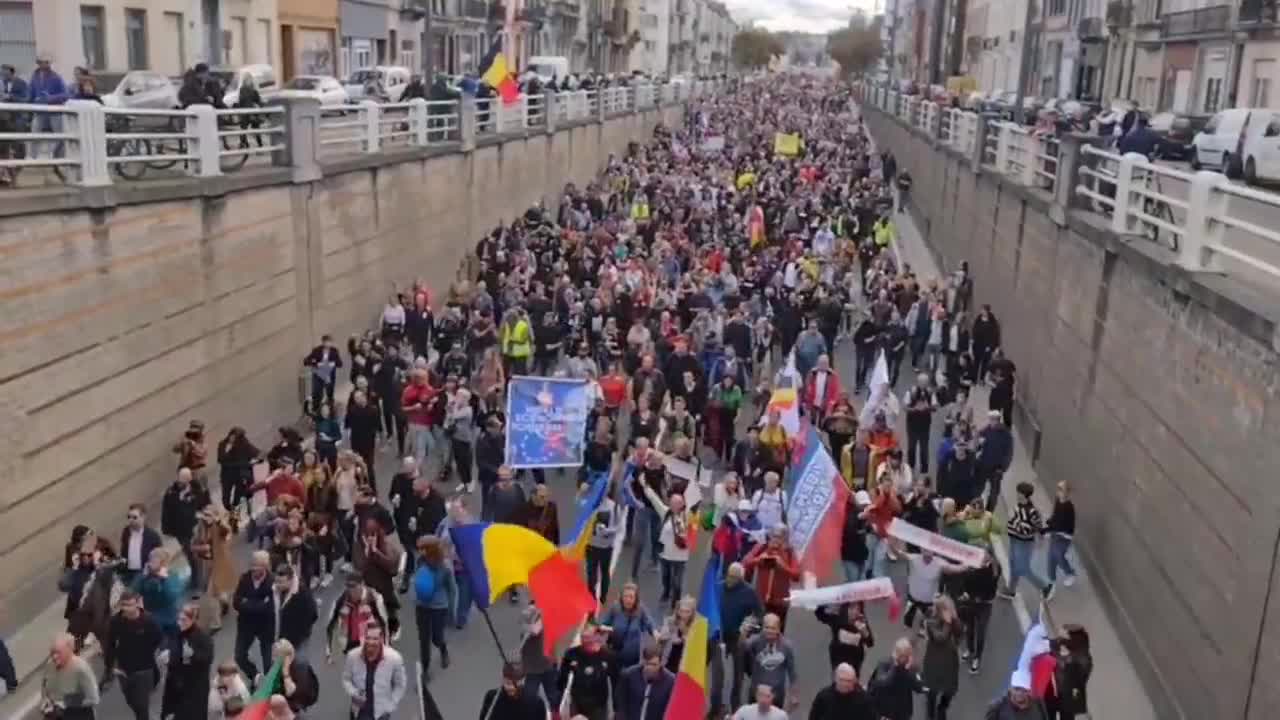 Niepokoje społeczne narastają we Francji i w całej Europie