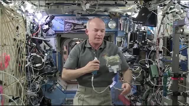 Fake NASA green screens and fake fake called out short clip