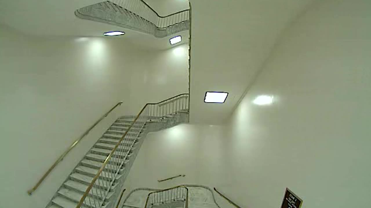 3151RHOB01Stair3_2021-01-06_04h40min02s053ms.mp4