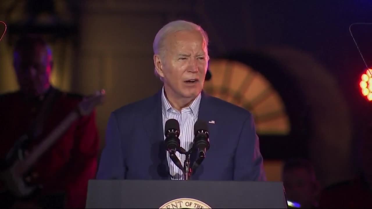 MUST WATCH! Joe Biden Forgets How To Speak! 🤣