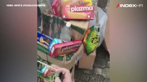 Albanci pale srpsku hranu na Kosovu