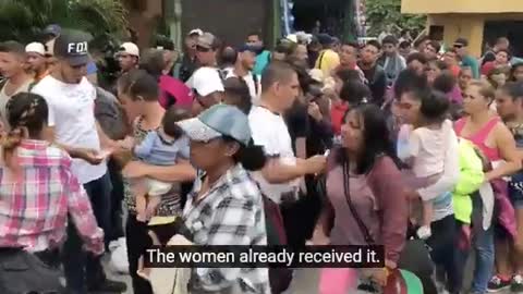 Honduras Women And Children Being Given Cash To Join Caravan