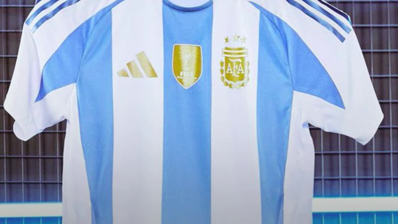 Así es la nueva camiseta de la selección argentina de fútbol