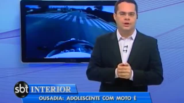 Policeman filming motorcycle chase in São José do Rio Preto