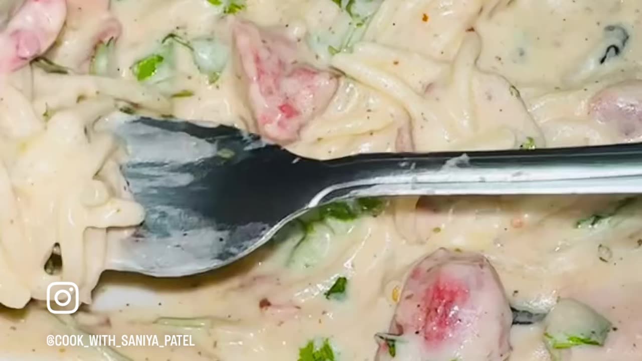 White sauce pasta...